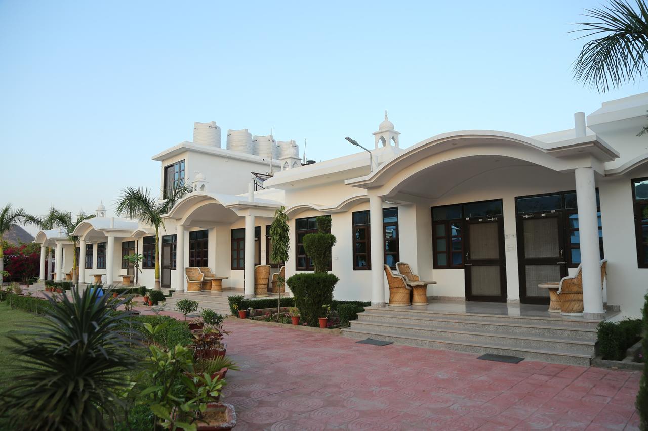 Gulmohar Sariska Resort Bairat Екстер'єр фото