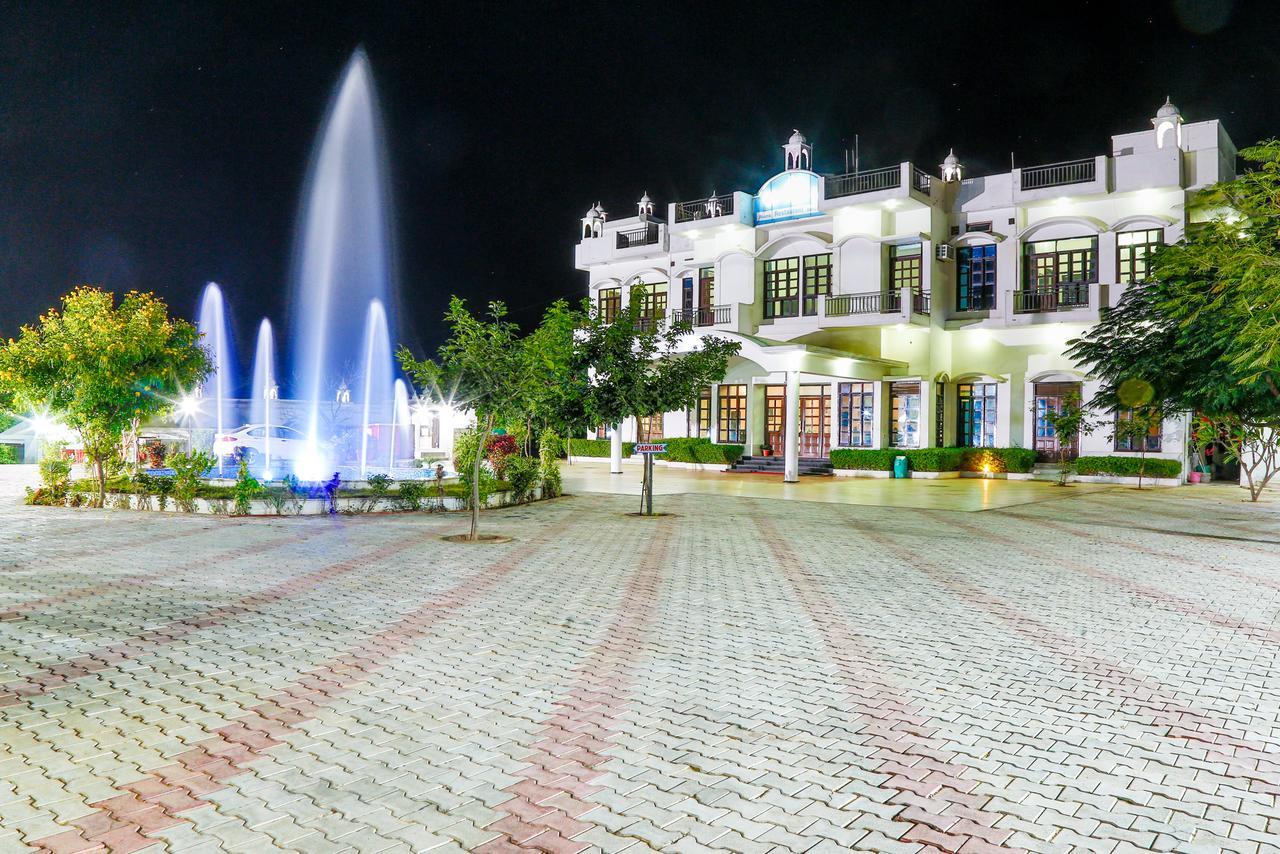 Gulmohar Sariska Resort Bairat Екстер'єр фото